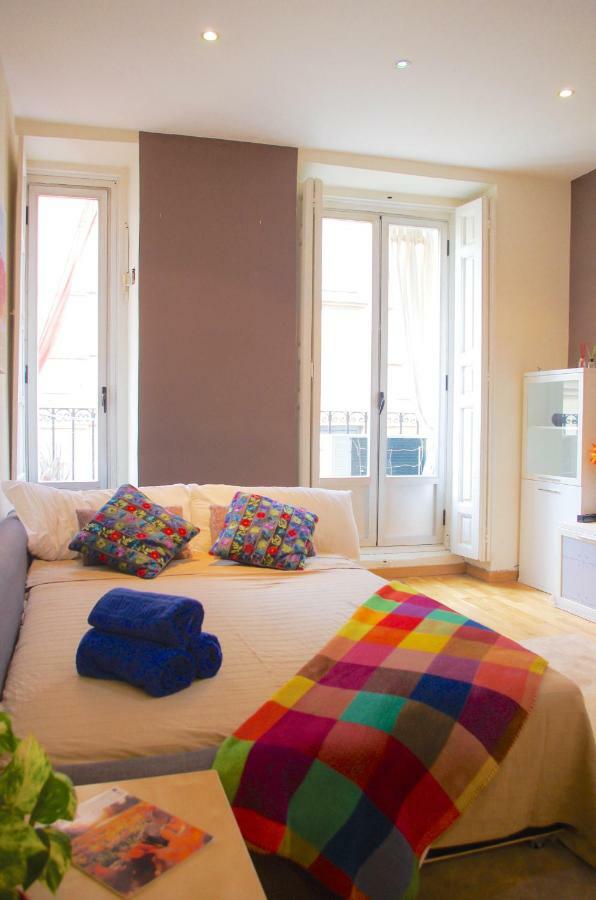 Modern And Lovely In Chueca Apartment Мадрид Екстериор снимка